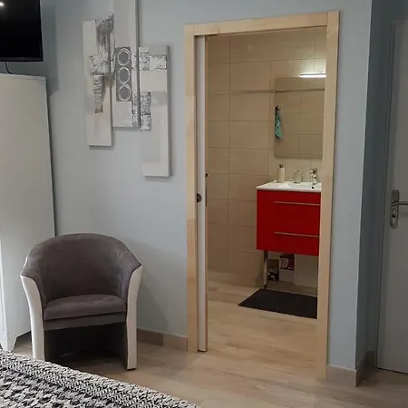 Bed and Breakfast Alolival 3*