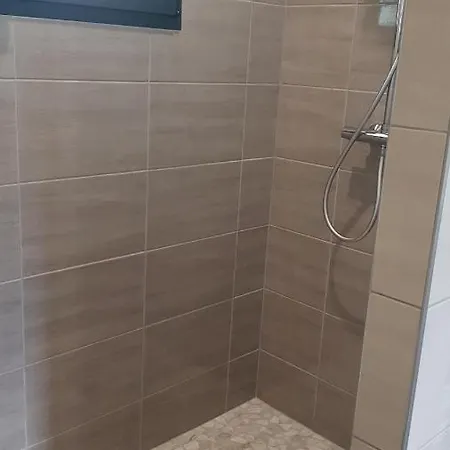 Alolival Bed and Breakfast 3*