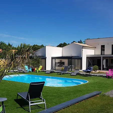 Alolival Bed and Breakfast Sablonceaux