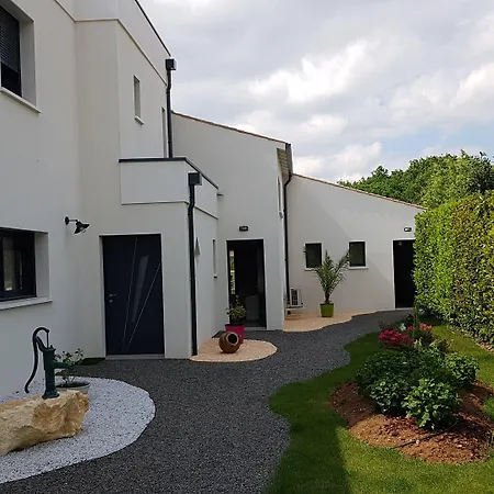 Bed and breakfast Alolival 3*